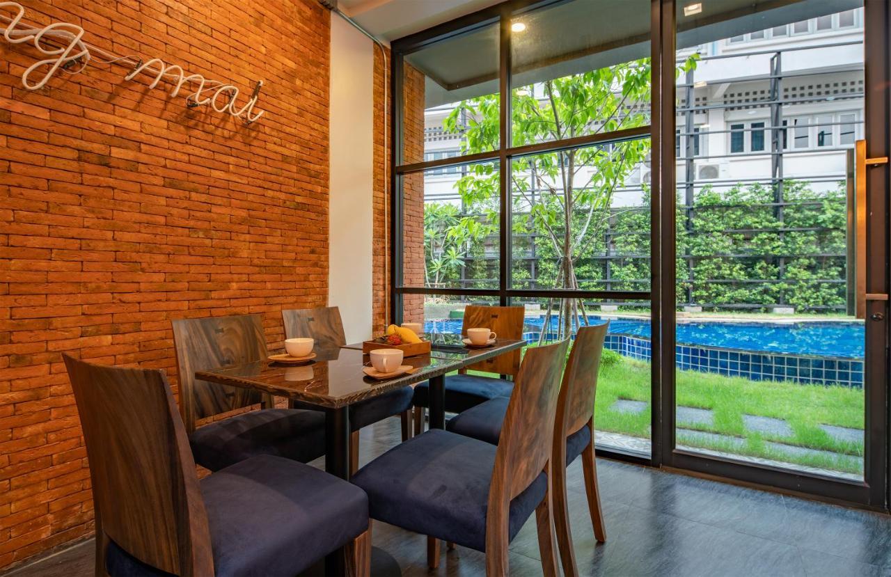Momo Hotel Чиангмай Экстерьер фото